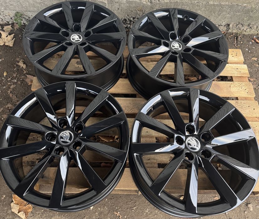 Skoda R18 диски оригінальні