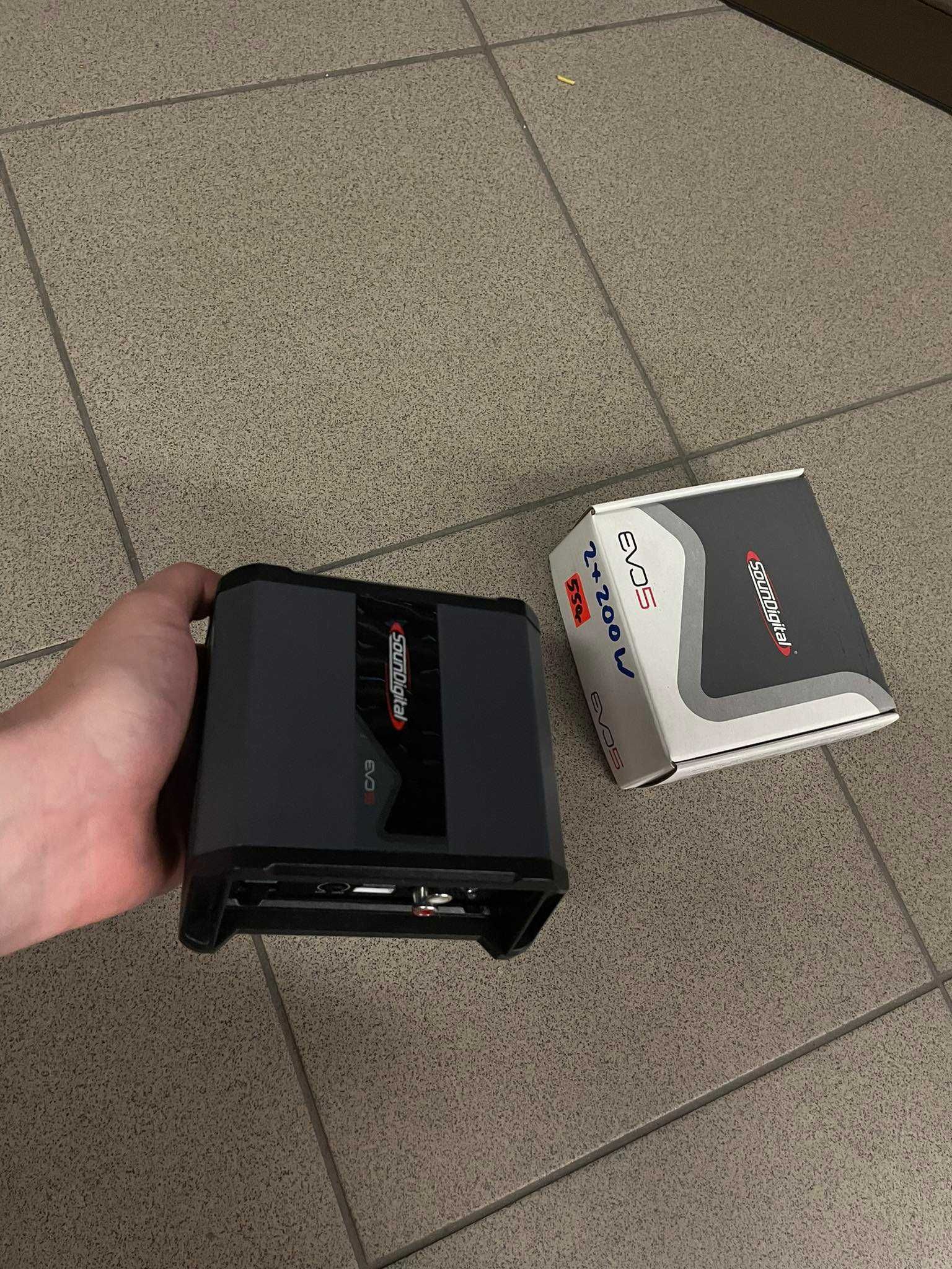 Wzmacniacz SounDigital 2x200W 2OHMS, 400W 4 OHMS