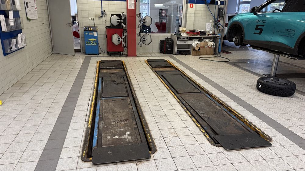 Podnośnik diagnostyczny 4000kg