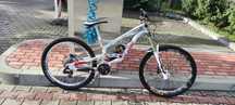 Yt industries world cup limited dh downhill
