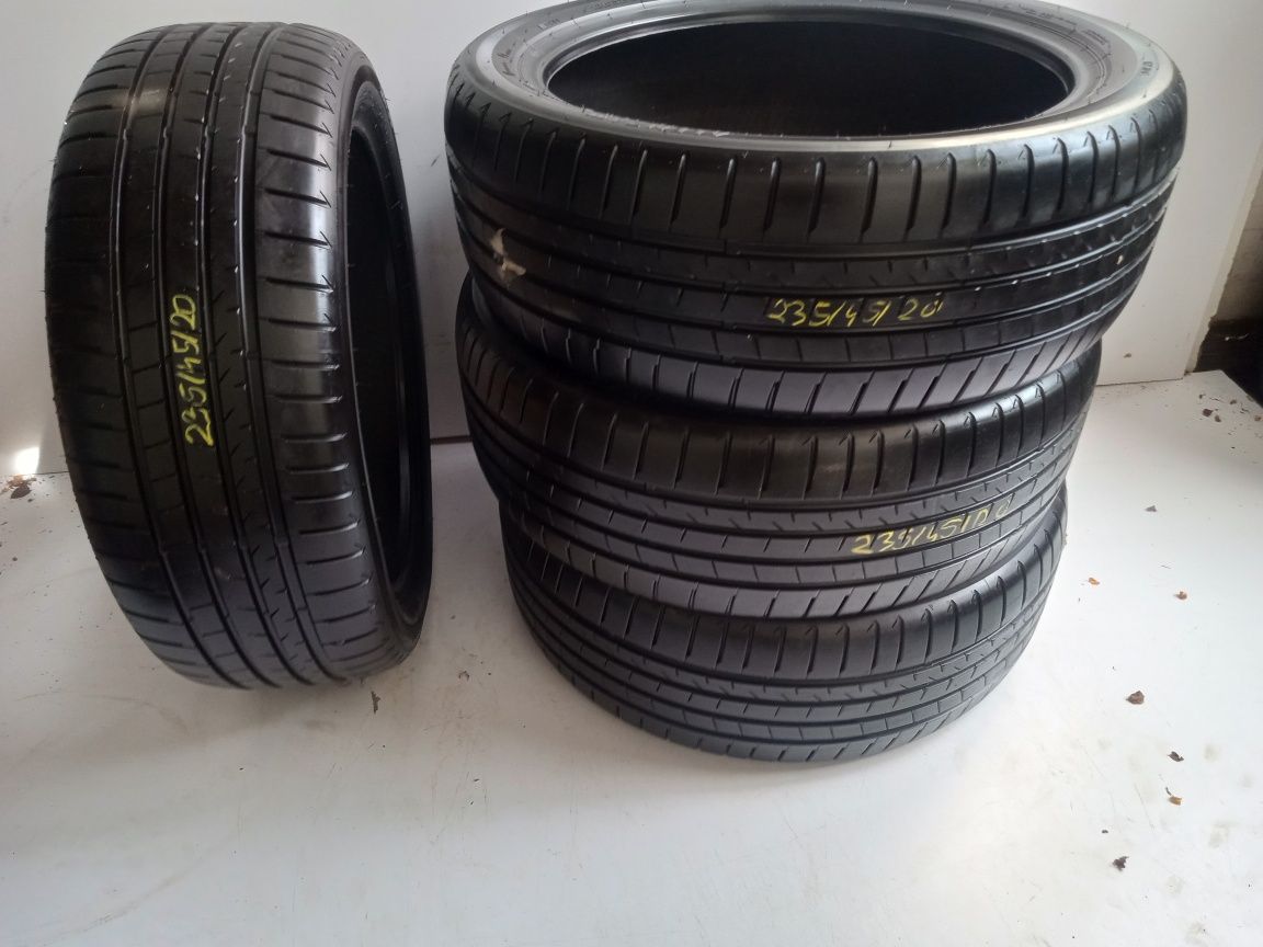 Opony letnie 235/45R20  Bridgestone jak nowe 21r