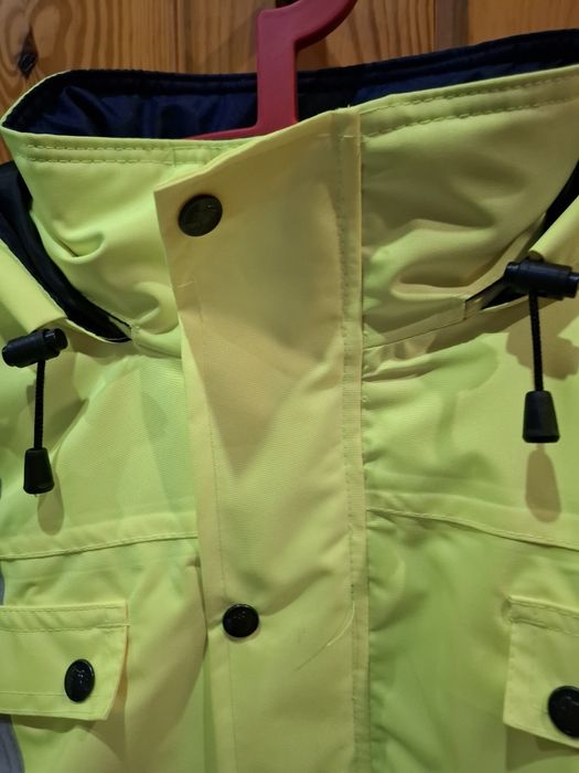 Nowa kurtka robocza ostrzegawcza