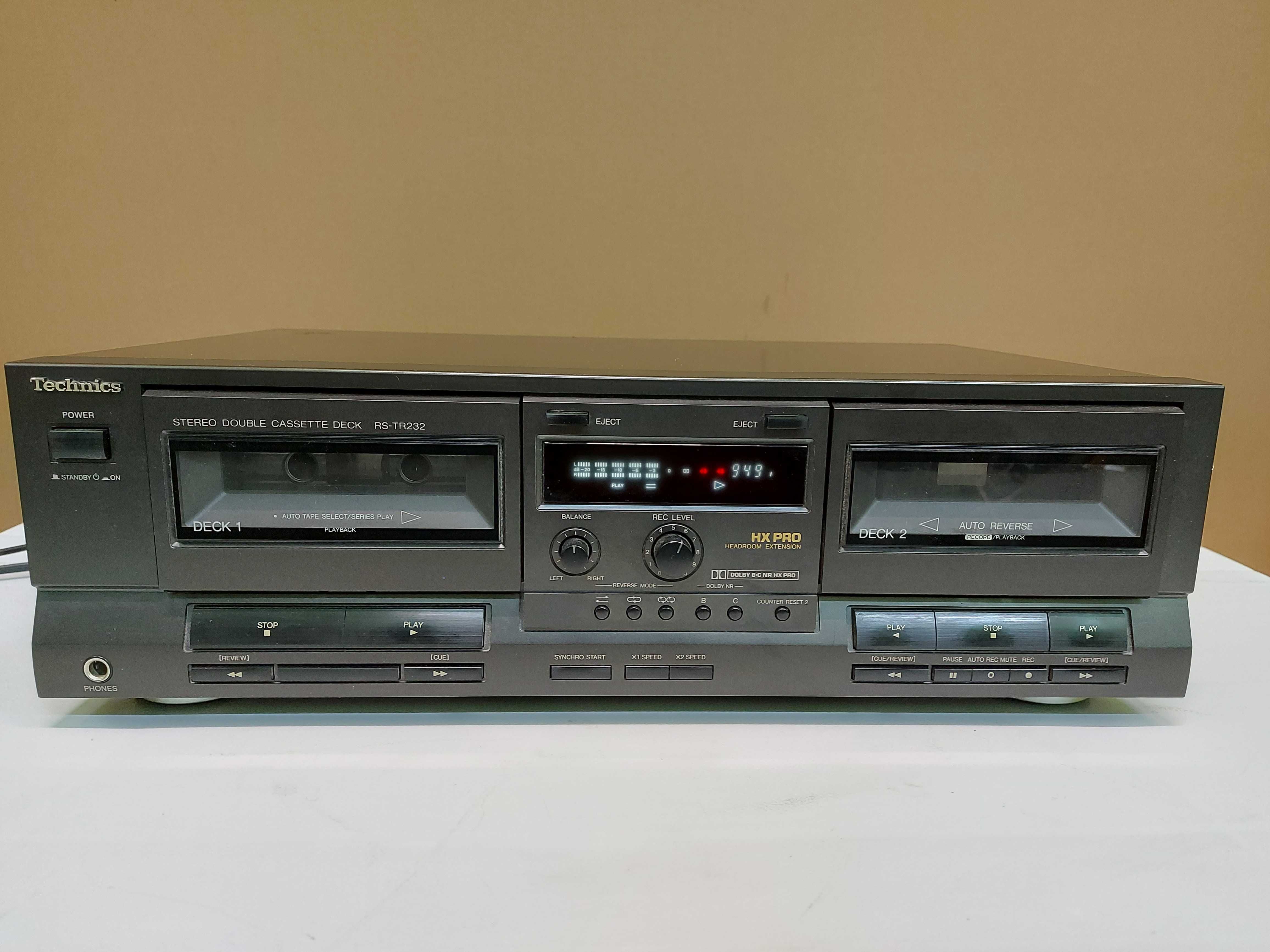 magnetofon Technics RS-TR 232