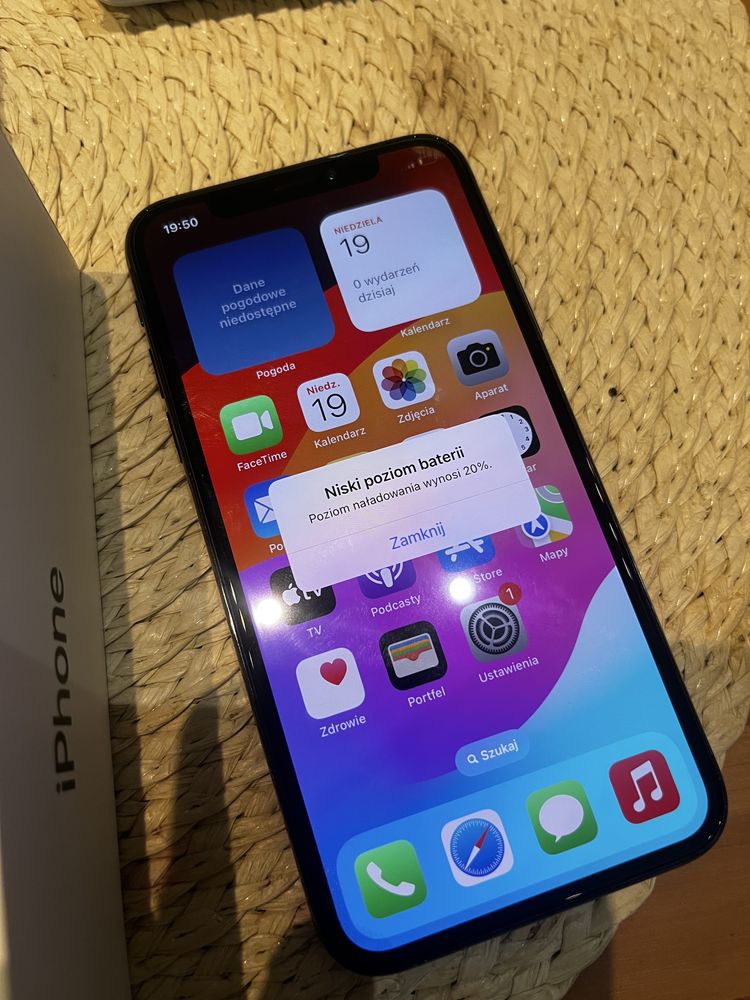 iPhone XS 256GB, bateria 100%