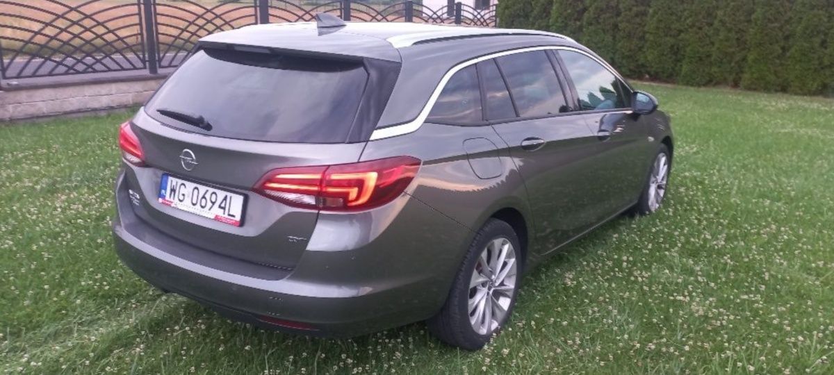 Astra K 1.6cdti Automat Doposażona
