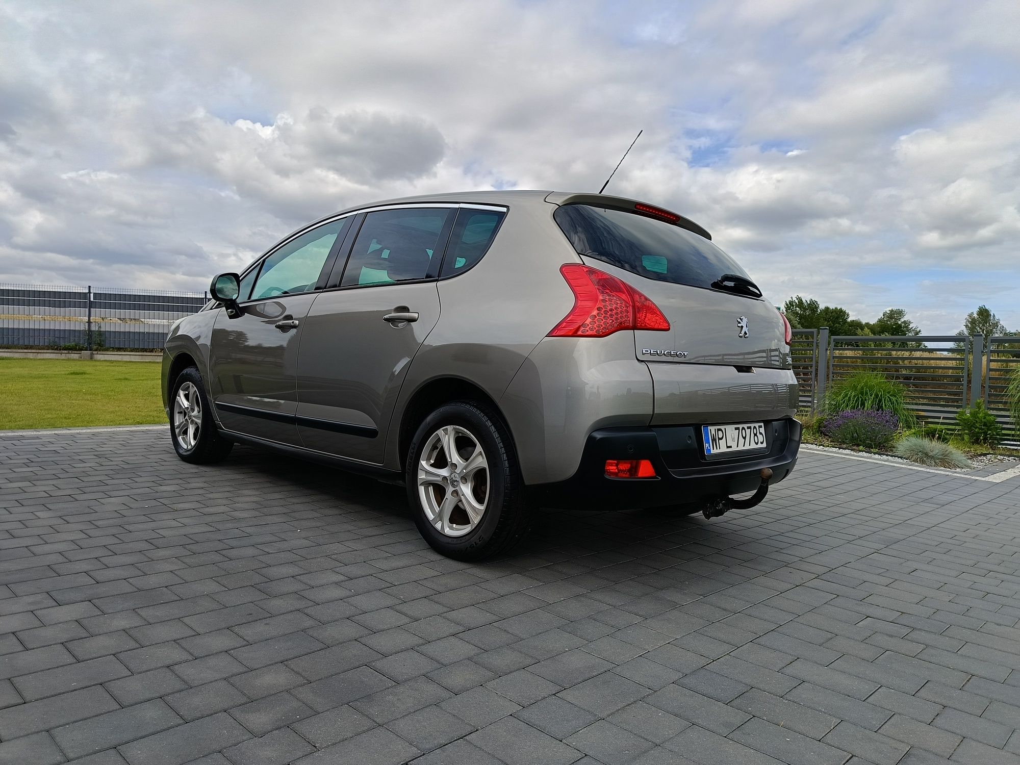 Sprzedam Peugeota 3008