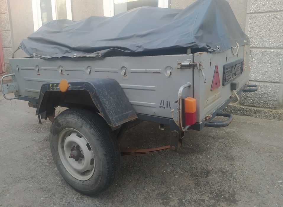 Продам прицеп автомобільний. З документами