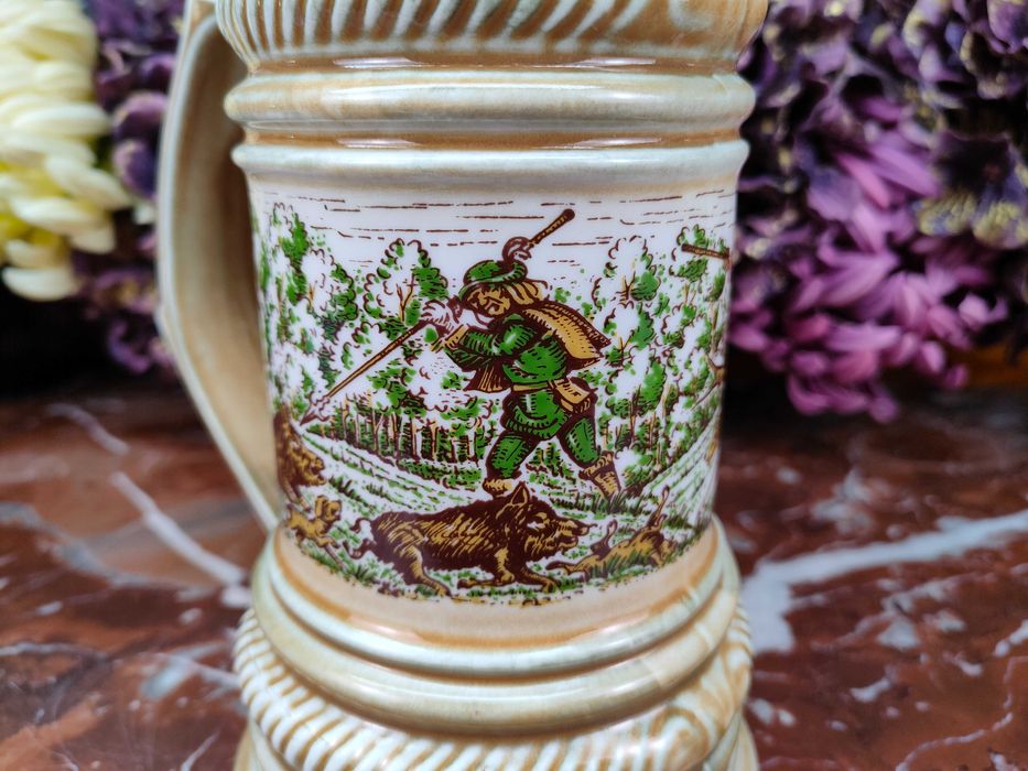 Porcelanowy myśliwski kufel -Polowanie na dziki i jelenia-0,8L- Lettin