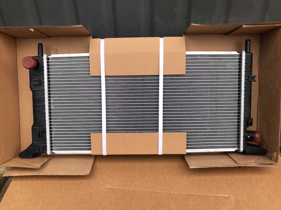 Радиатор Ford Escort Orion 1.6 D 1.8 D 1.4 1.6 (85-90)