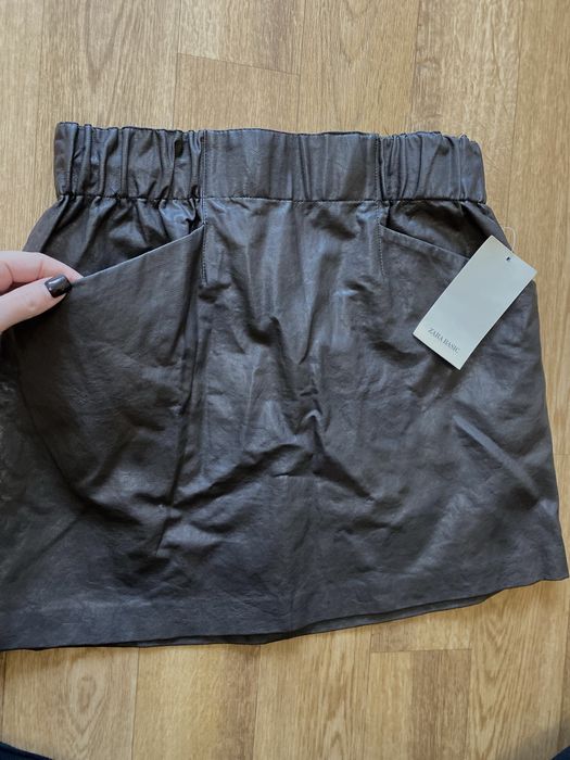 Спідниця юбка від ZARA в трендовому шоколадному кольорі