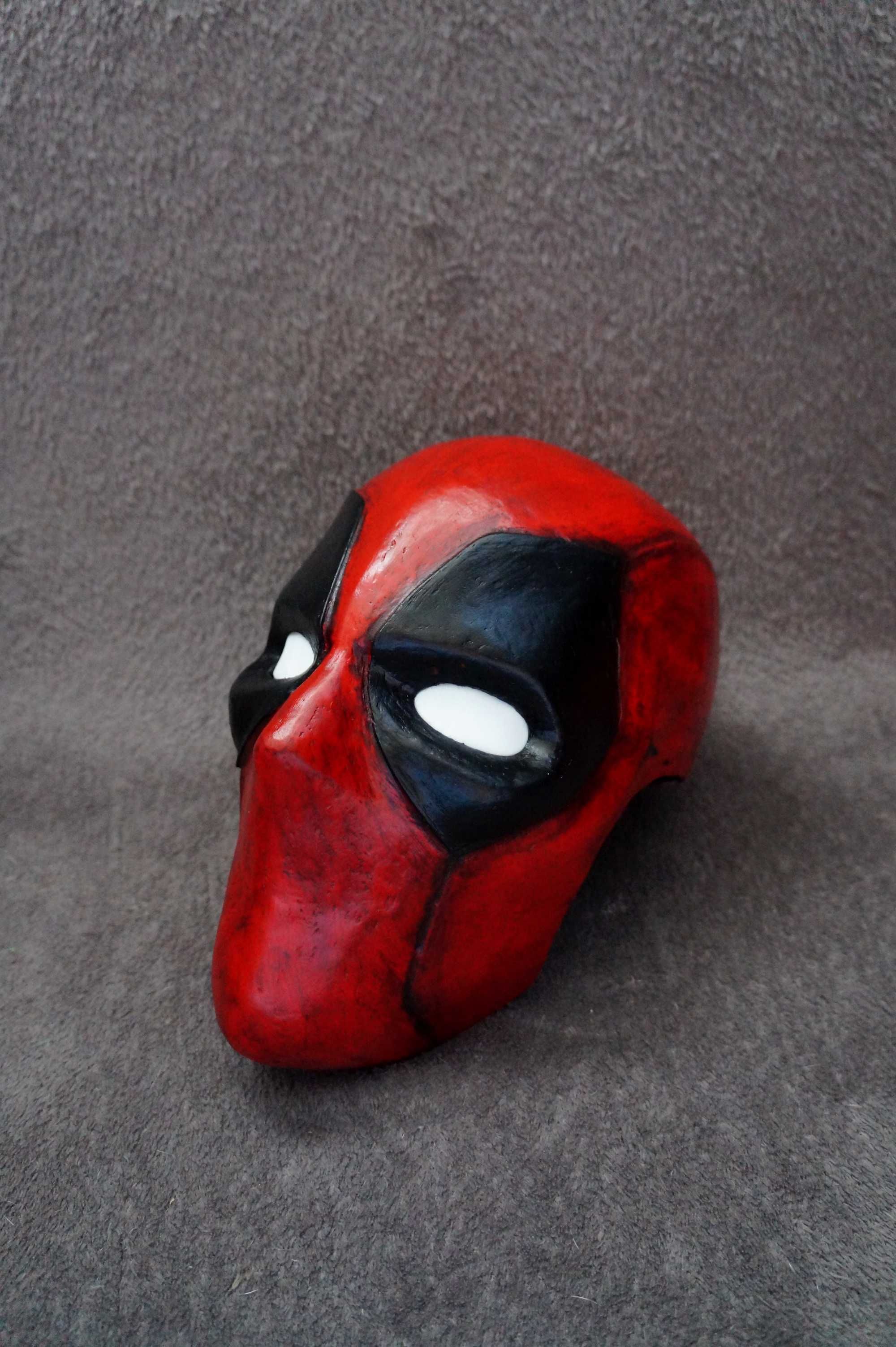 Capacete/mascara Deadpool