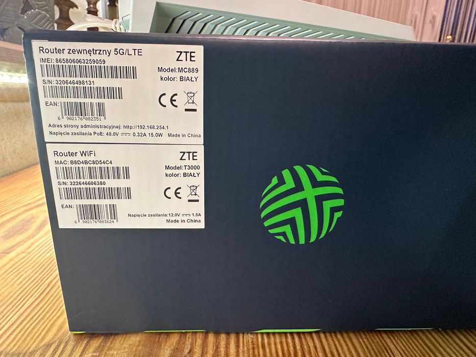 Router WIFI z Modemem zewnętrznym