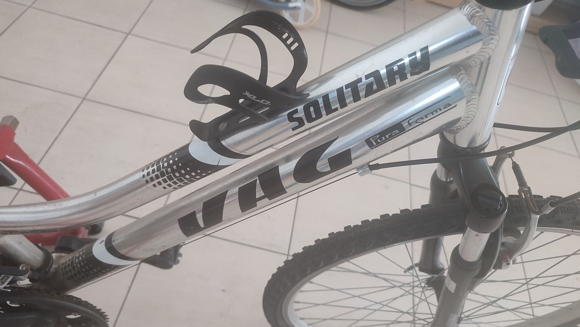 Bicicleta senhora em alumínio