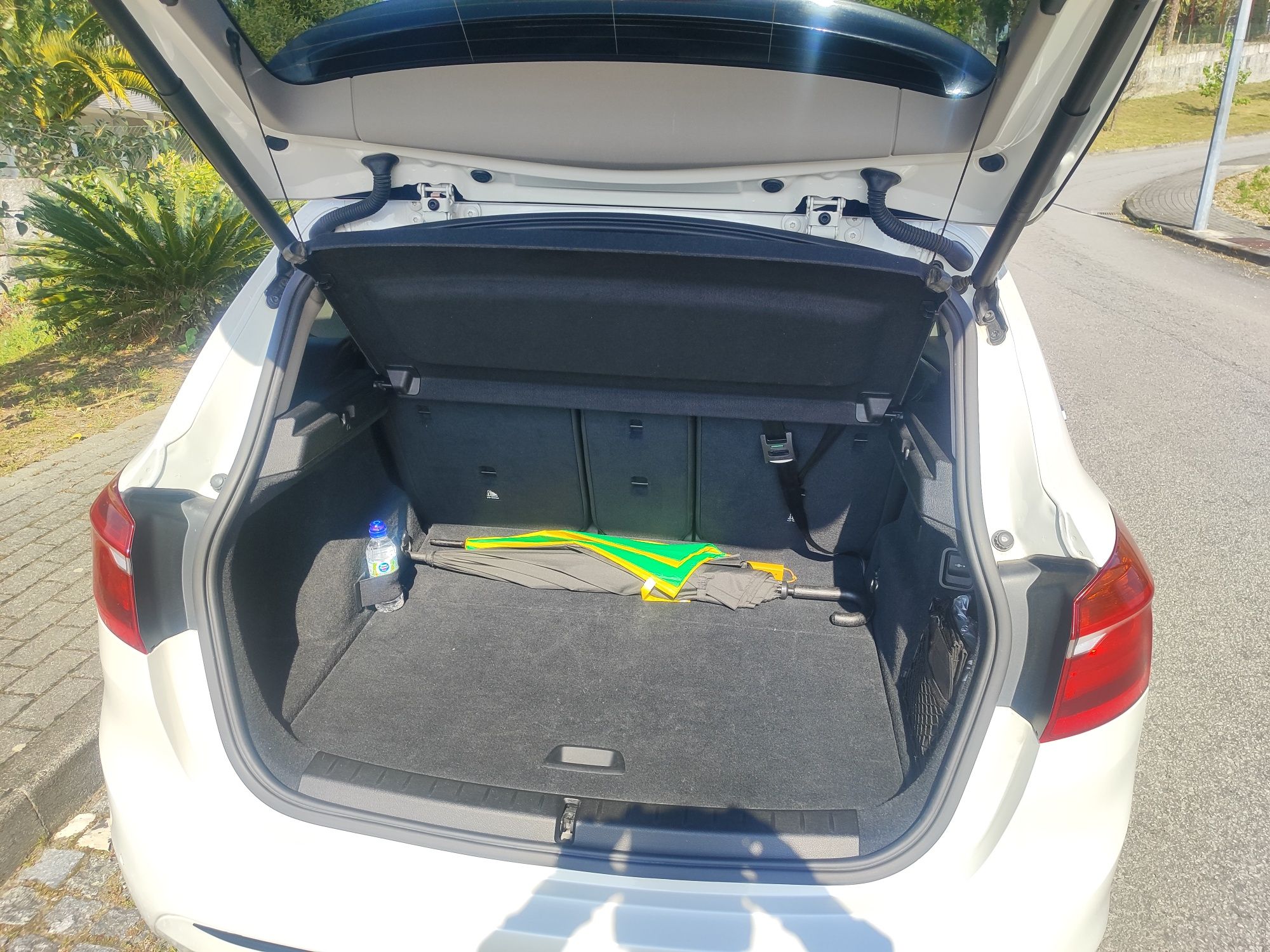 BMW 225xe Active Tourer Line Sport