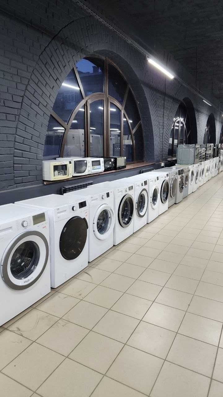 Фронтальна пральна машина б/в Indesit WISE107X. Гарантія Доставка Київ