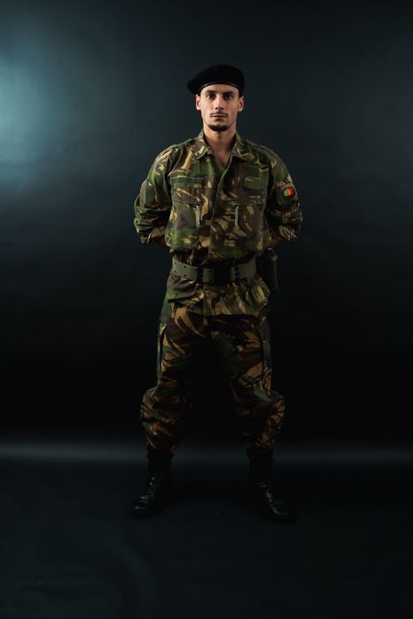 Bombeiro, Militar, Marinheiro, Construção