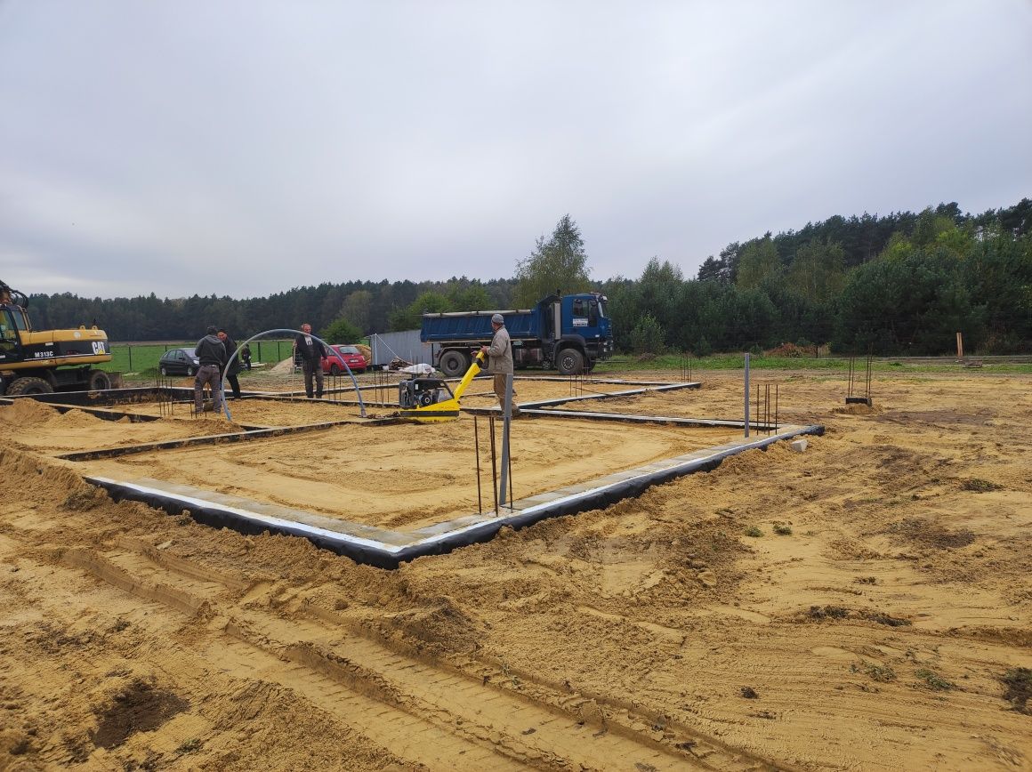 Zasypywanie fundamentów, piasek do murowania,płukany,pod kostkę stabil