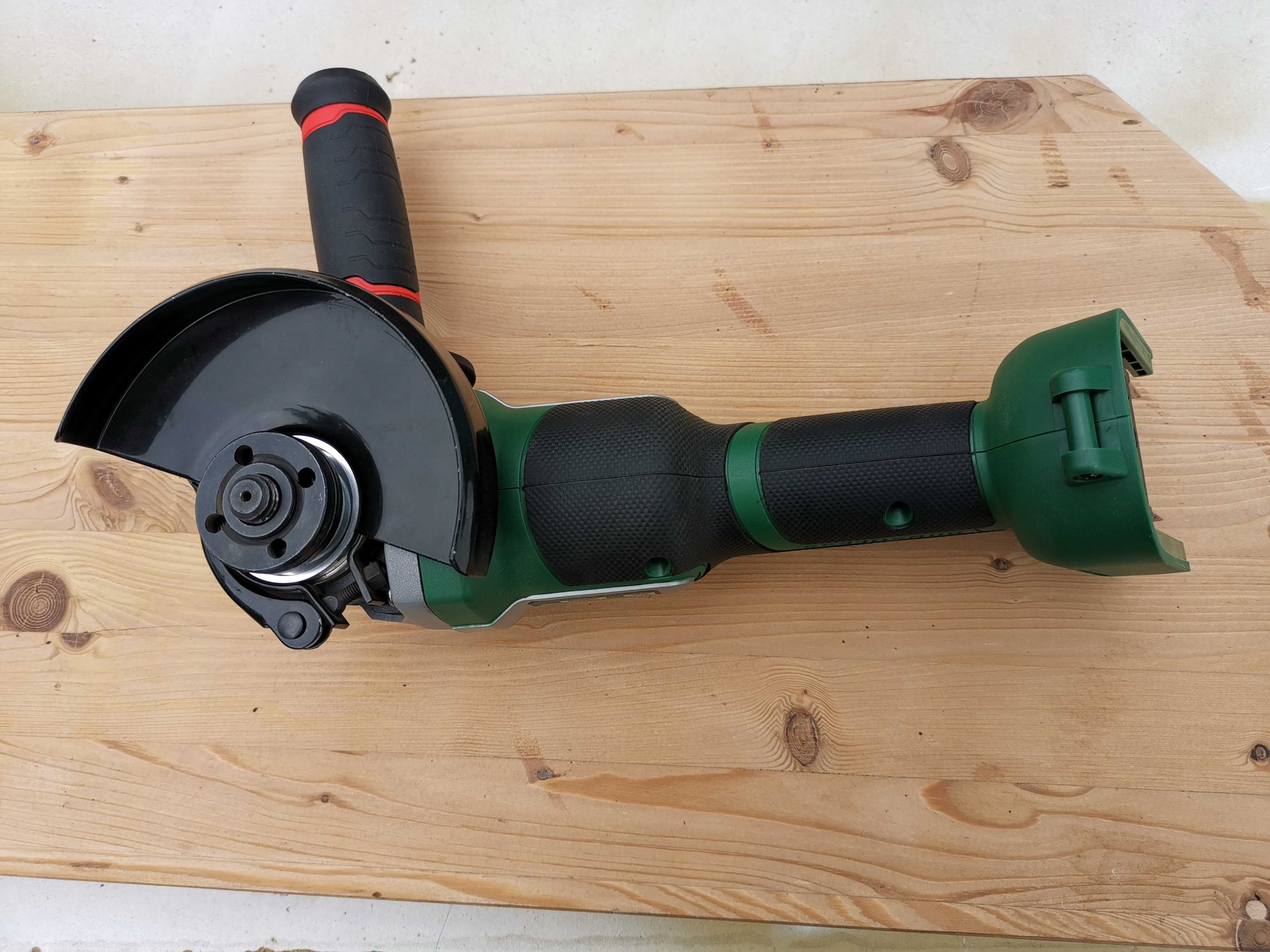Rebarbadora a bateria 125mm