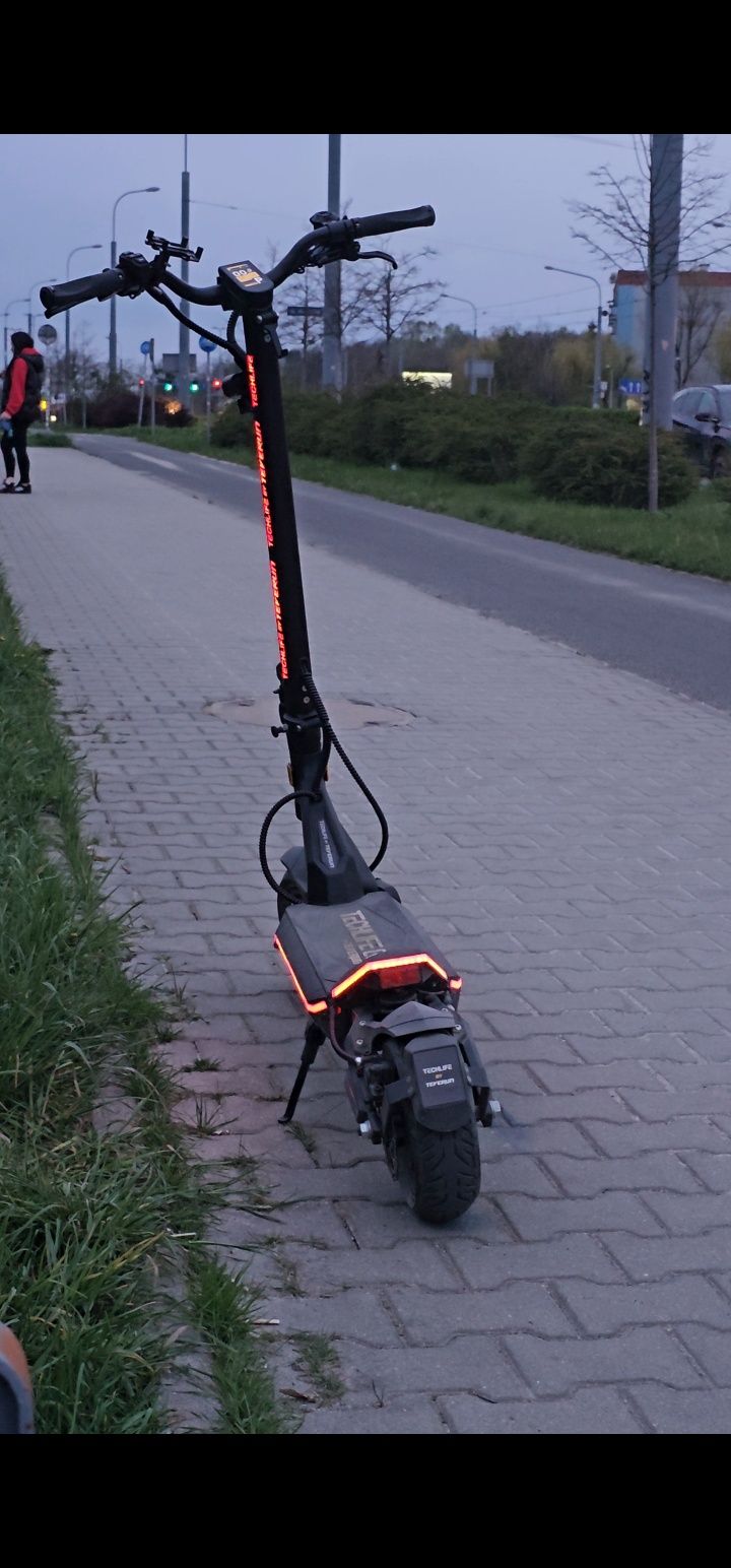 Q7 RS TECHLIFE 2025 hulajnoga elektryczna
