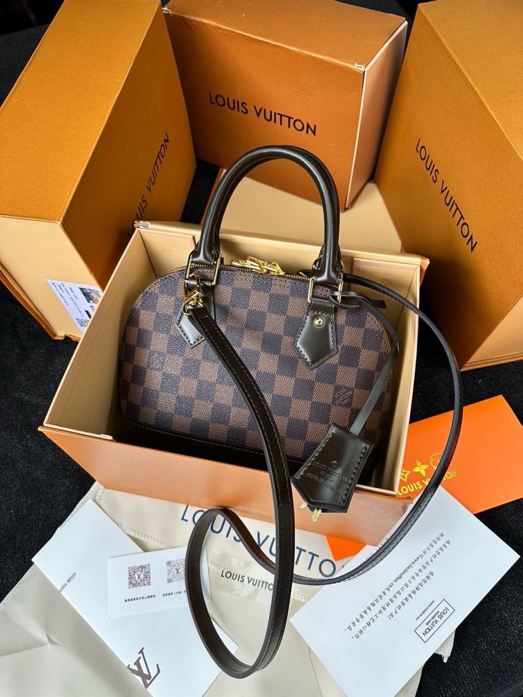 Сумочка в стиле LV Louis Vuitton Alma BB Луи Виттон премиум