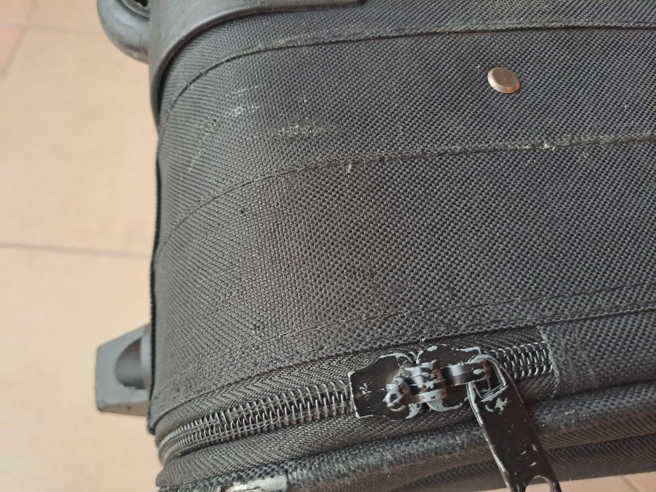 Mala de viagem tamanho médio