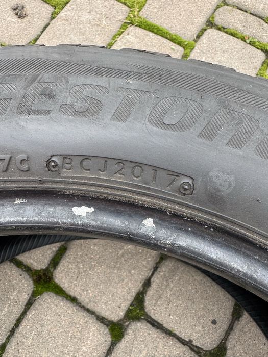 Bridgestone Blizzak 235 55 18  Б/У