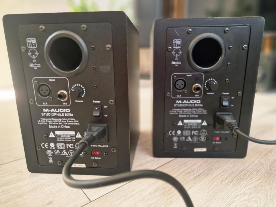 Monitory Stydyjne M Audio BX5 / Sprawne  /Dj