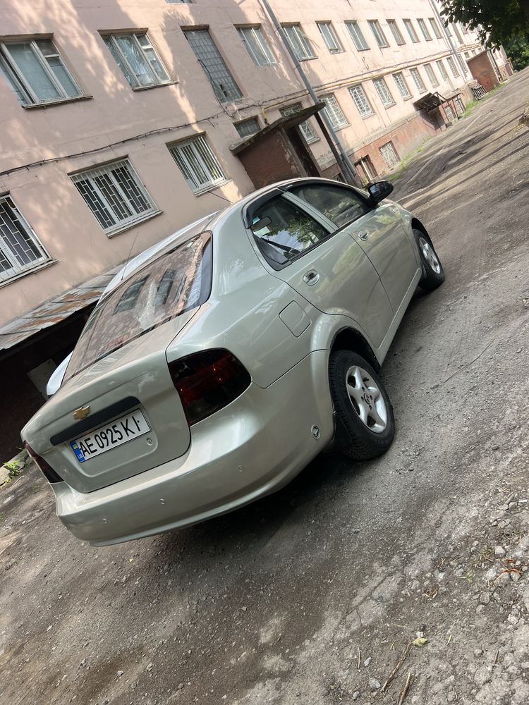 Продам chevrolet aveo