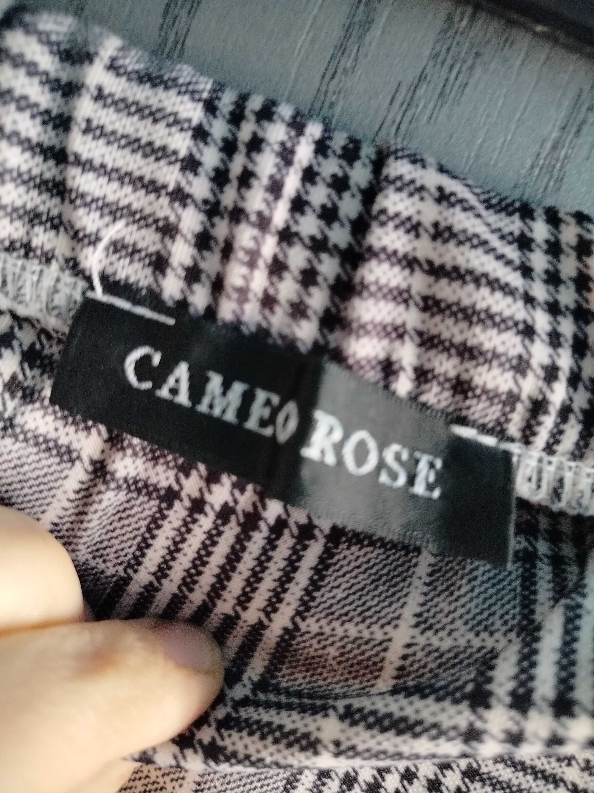 Spódnica damska kratka Cameo Rose