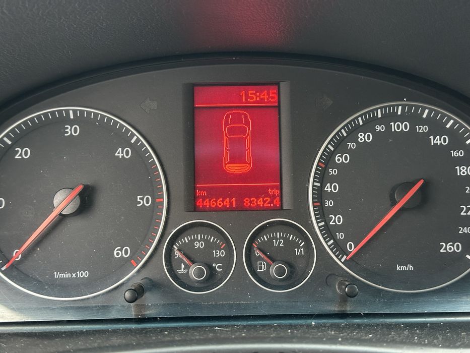 Продам сімейне авто.вкладень не потребує.