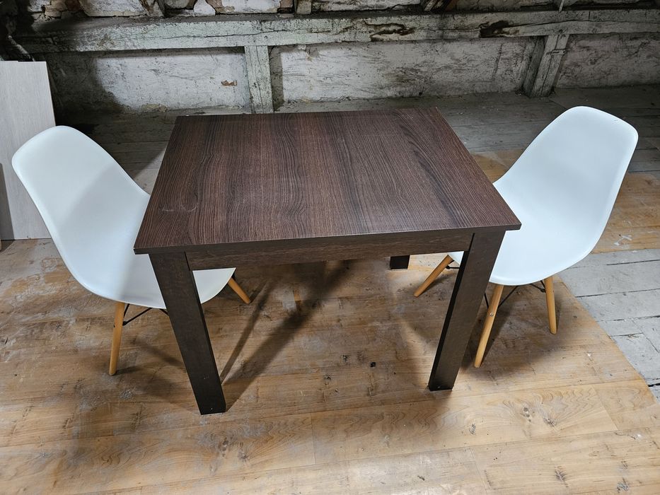 Stolik 60x80cm + dwa krzesła