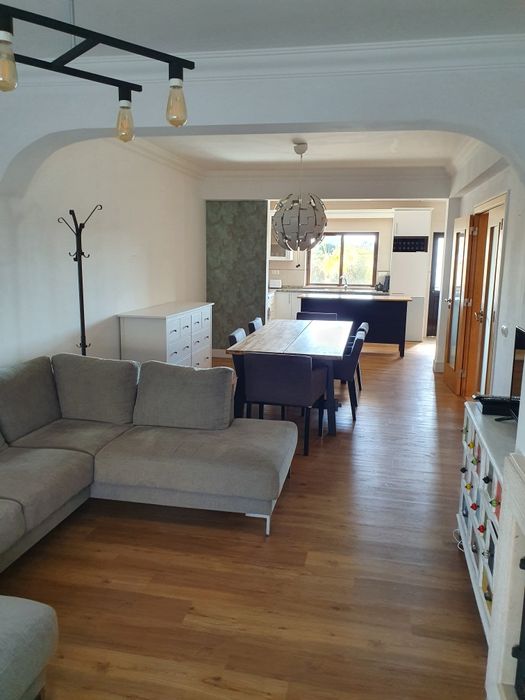 Vivenda V4 com piscina privada em Carvoeiro