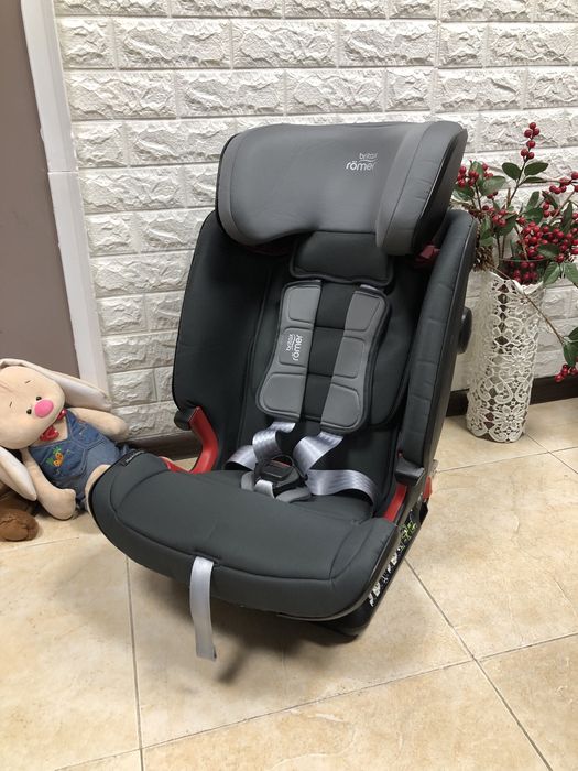 Автокрісло Britax Romer ADVANSAFIX IV R Група 1/2/3 (9-36кг) брітакс