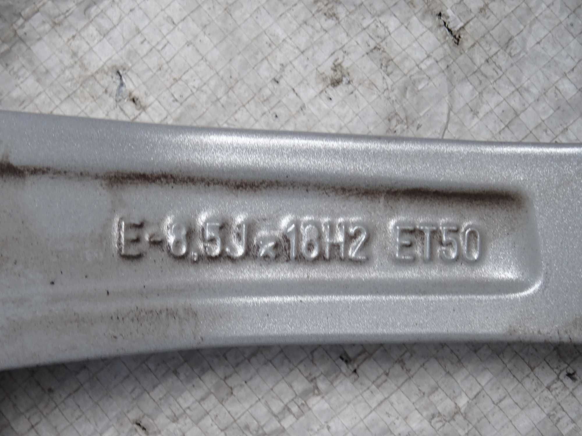 felga aluminiowa audi tt iii rs 18 '' 8s0,601025m