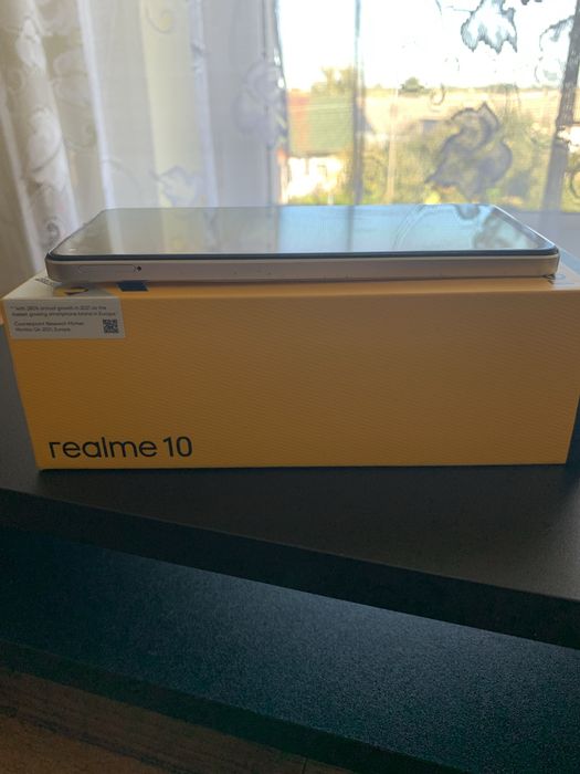 Smartfon biały Realme 10 pamięć 128 GB