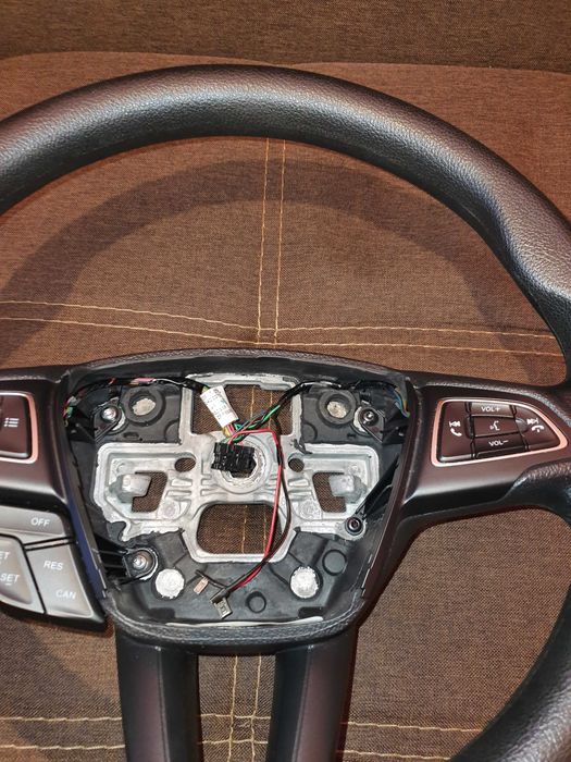 Кермо Ford Focus 3 пластикове