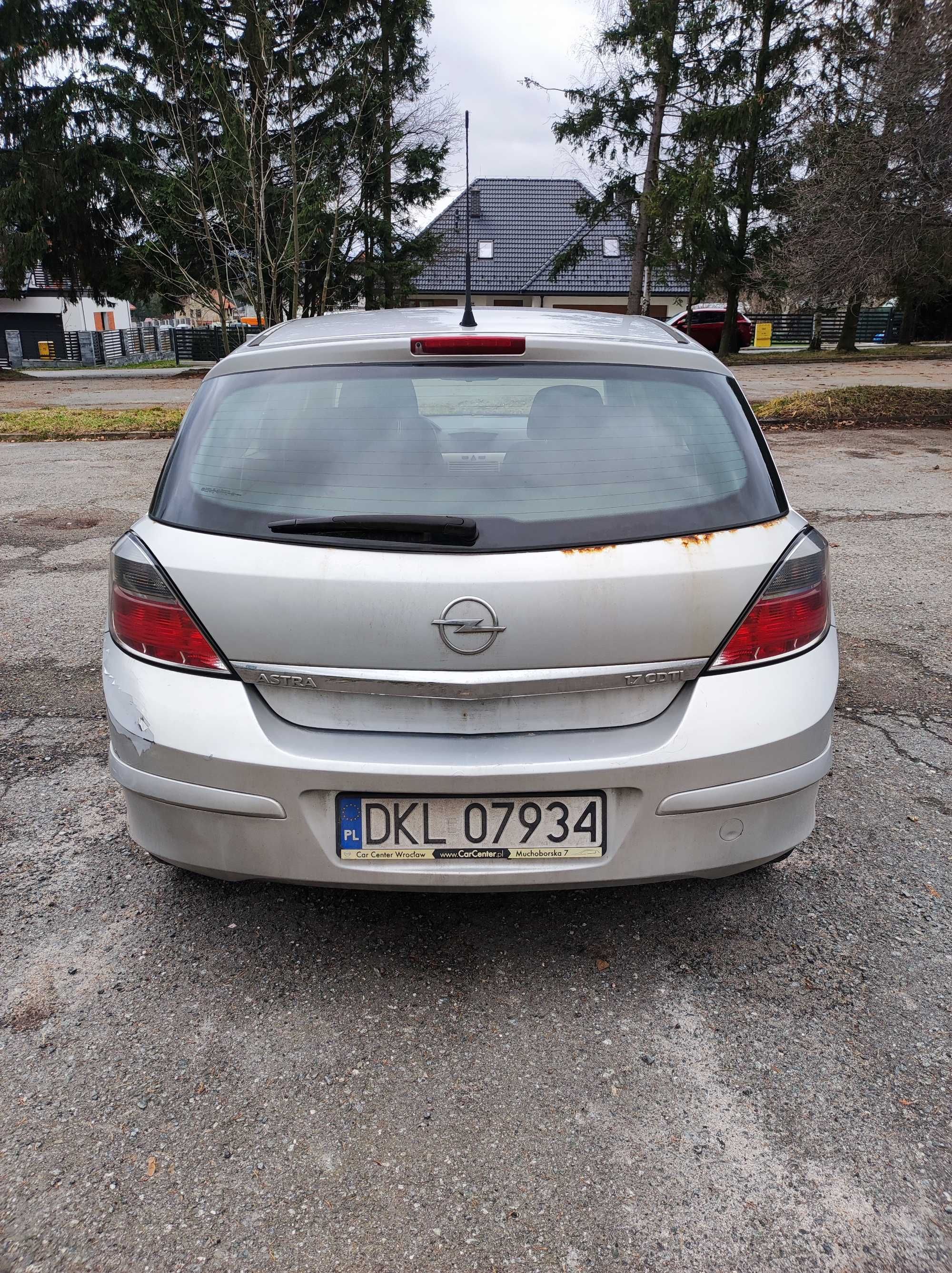 Opel ASTRA H 1.7 CDTI 100 KM