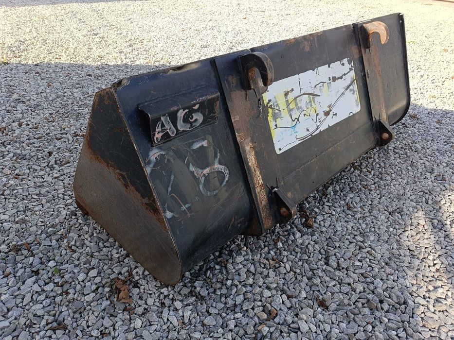 Oryginalna łyżka JCB 220cm mocna konstrukcja.