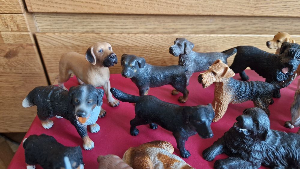 Zestaw 25x Schleich psy westie jamnik beagle jack nowofunland cocker