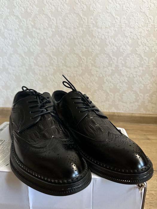 Чоловічі класичні туфлі