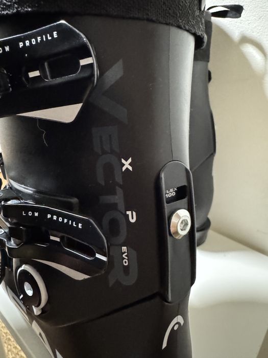 Sprzedam męskie buty narciarskie HEAD VECTOR EVO XP