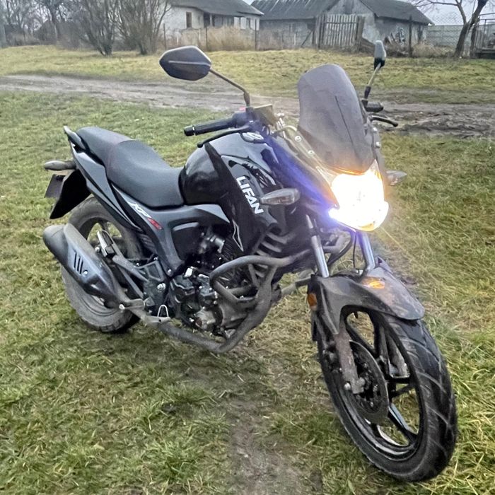 Мотоцикл ліфан кп 200
