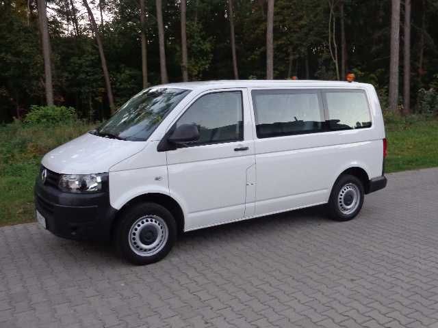 Vw caravelle 2013Rok Niski przebieg 144000 Km POLECAM ZADBANA