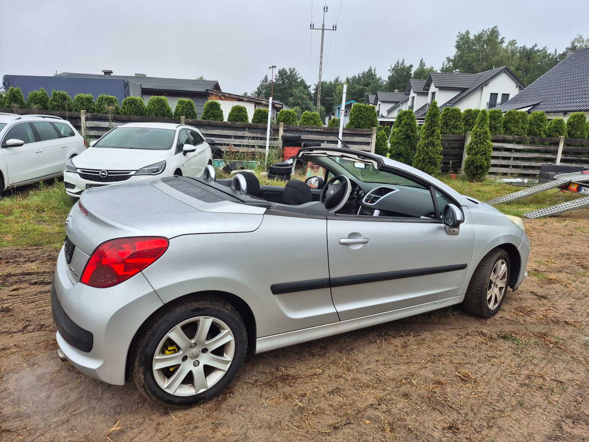 Peugeot 207cc 1.6 benzyna