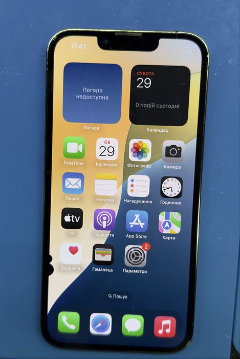 iPhone 13 про дисплей с дефектом