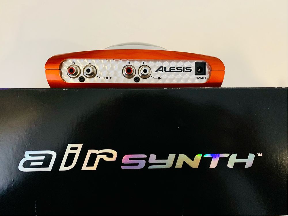 сінтезатор Alesis air synth