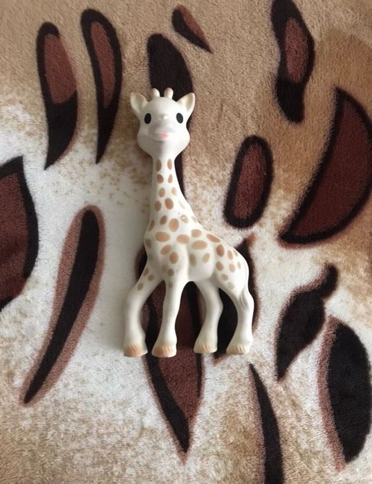 жирафа Софі гризунець