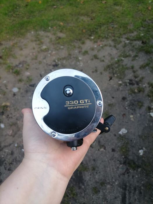 Kołowrotek Penn 330 Gti GRAPHITE