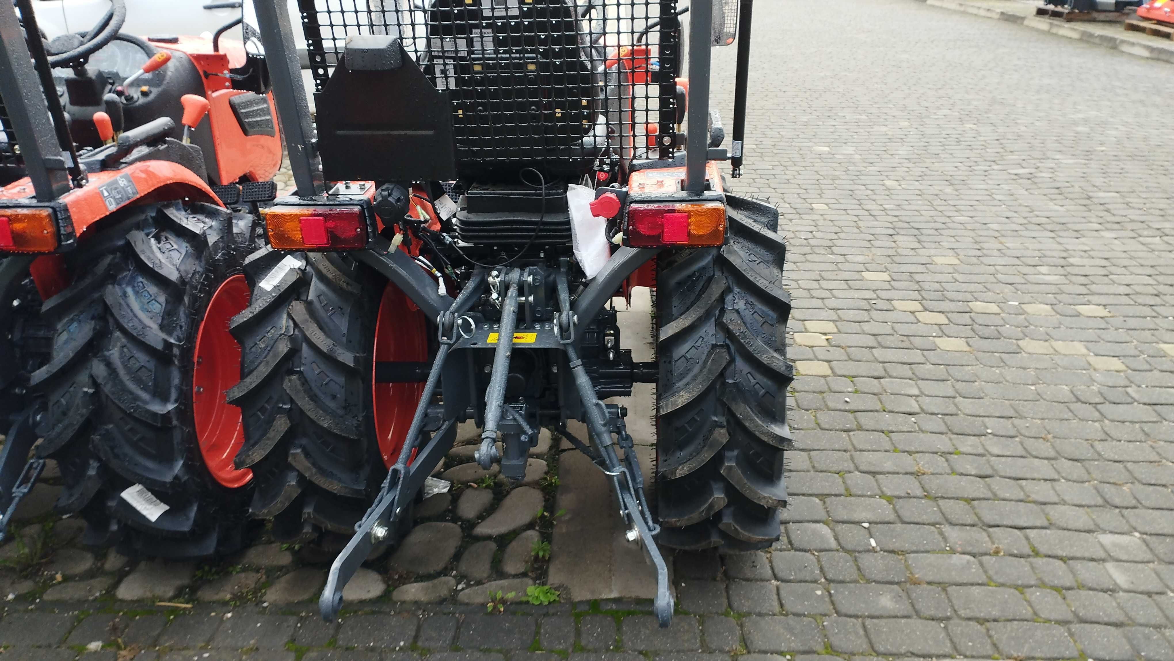Ciągnik Rolniczy Komunalny Kubota B1-181 OKAZJA !