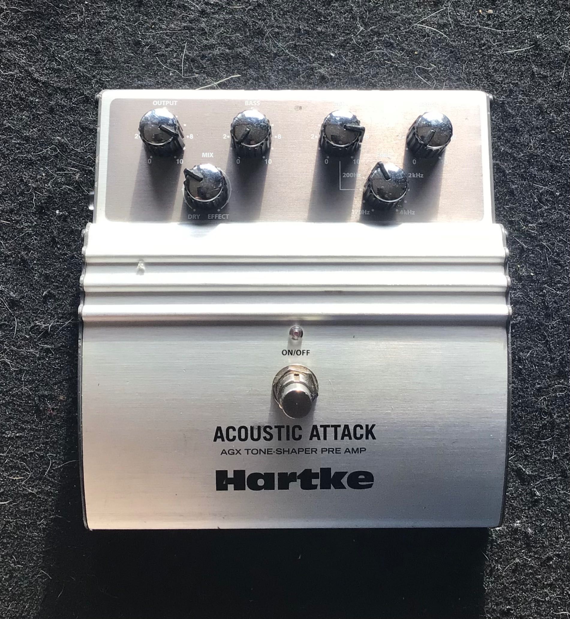 Hartke AGX Acoustic Attack - preamp do gitary akustycznej